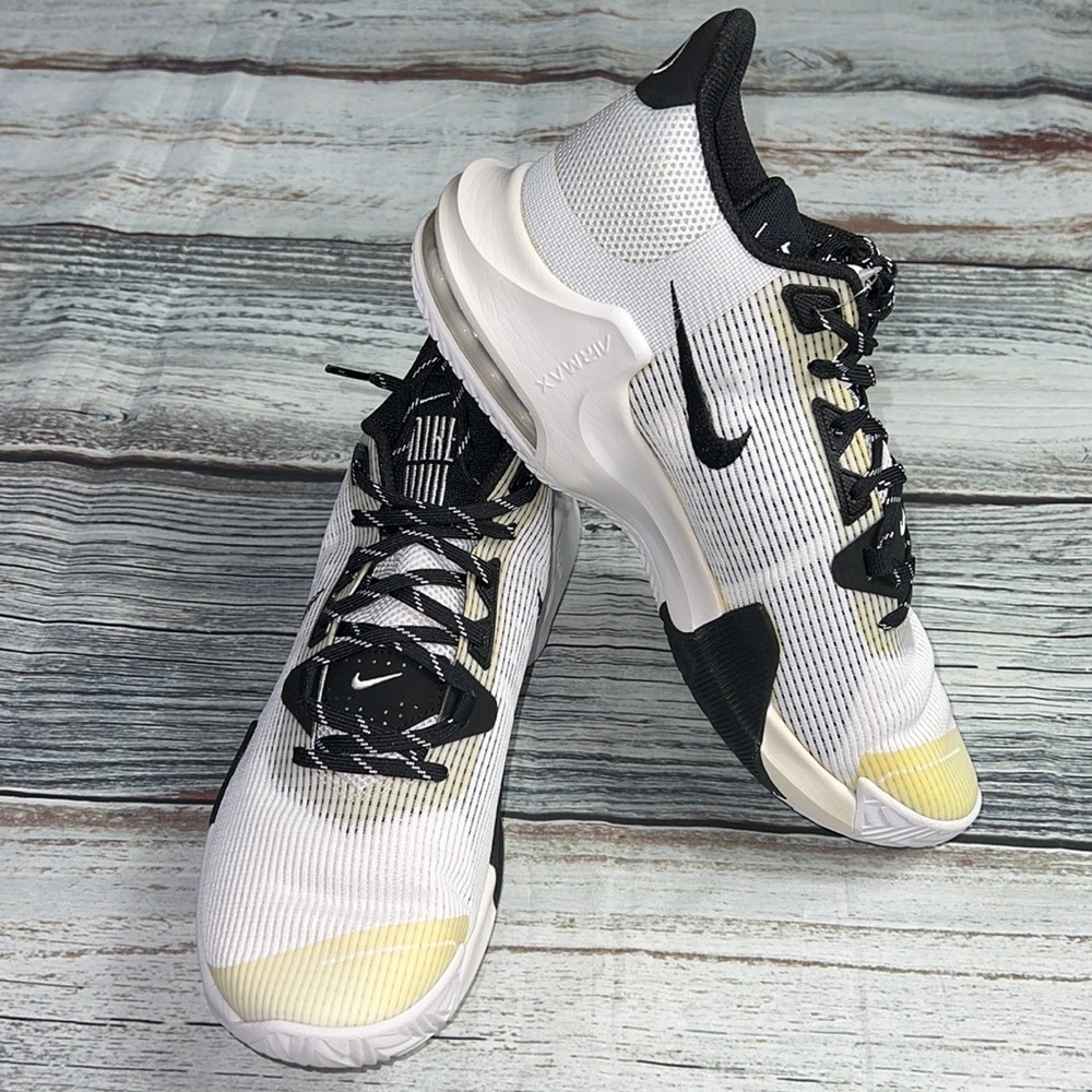 Nike  Men's Air Max Impact 3 White/Black Size-9 ( DC3725-100 )